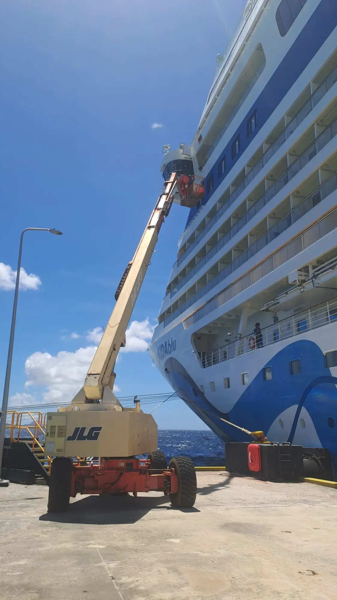 Cruise Ship Maintenance photo 2