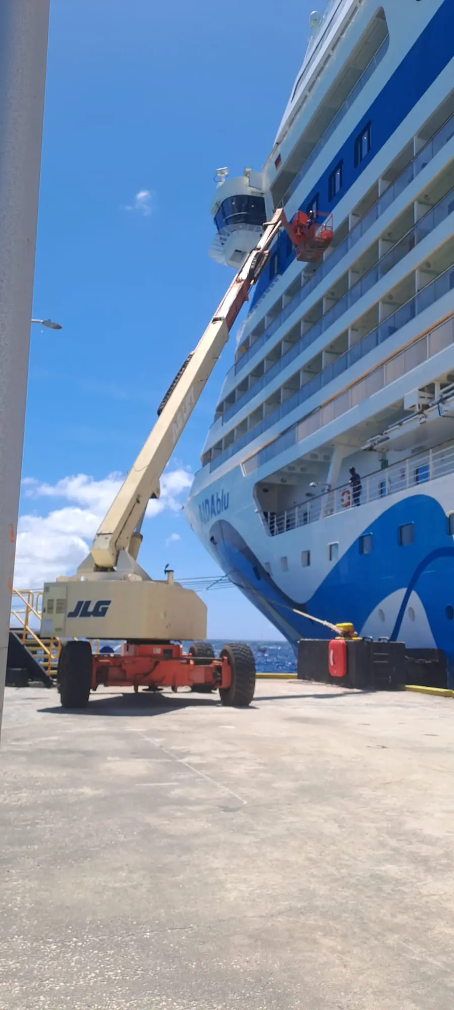 Cruise Ship Maintenance photo 3