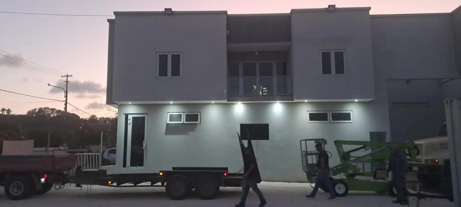 Onsite Rental Curacao headquarters at night